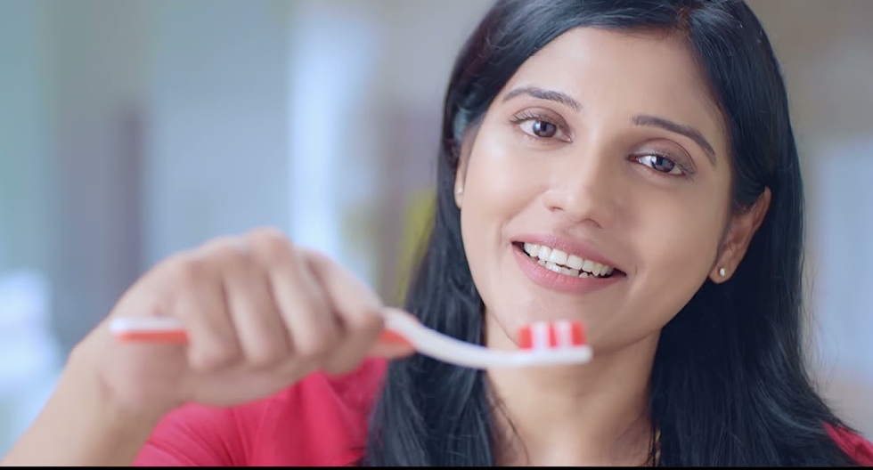 DENTA Toothbrush (Painting) TVC - 20 SEC Sinhala